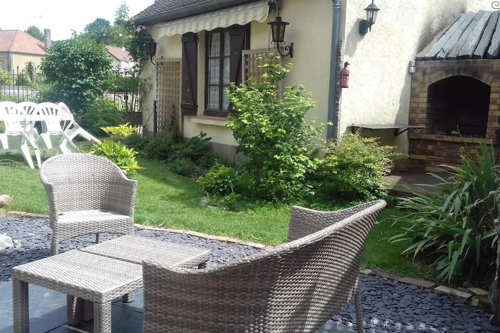 Gite De La Bouvotte Neuville-sur-Vannes Екстер'єр фото